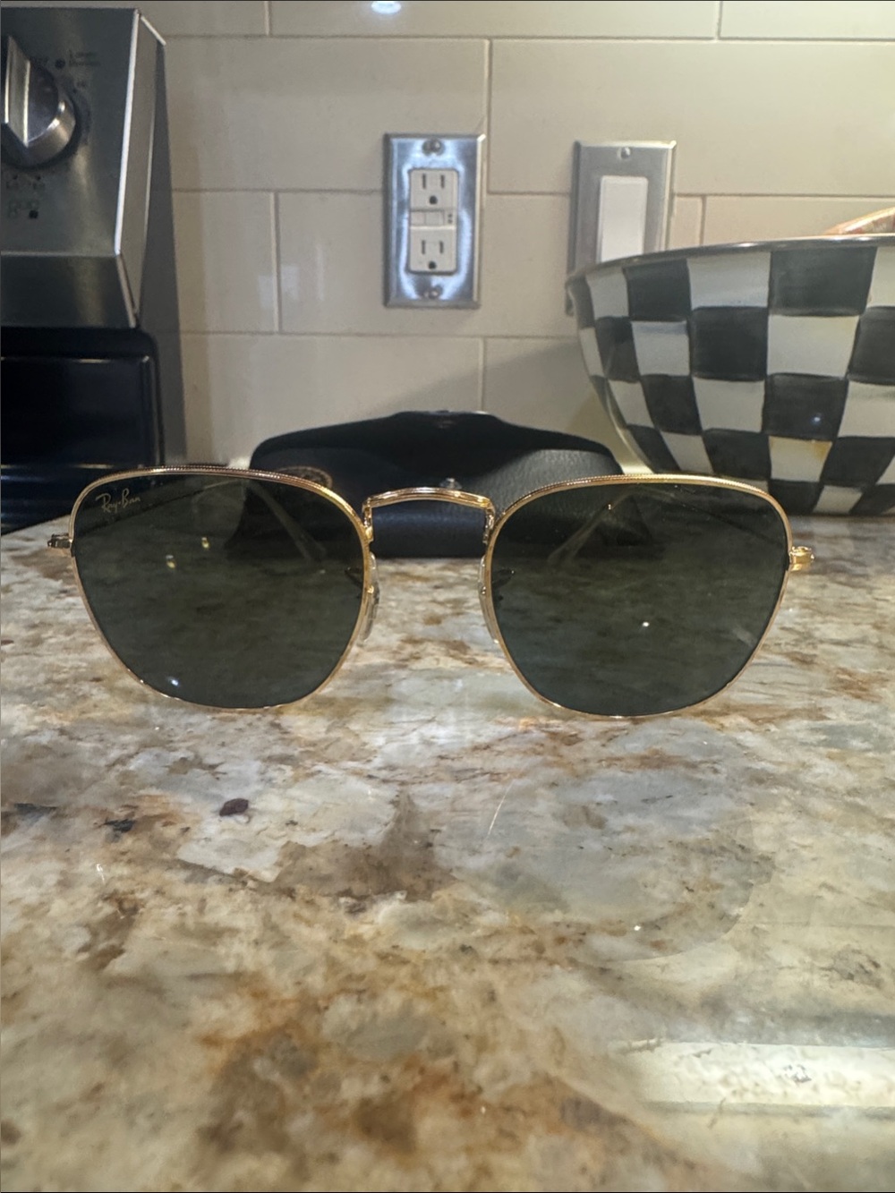 Ray-Ban Gold Frame Sunglasses with Dark Green Lenses